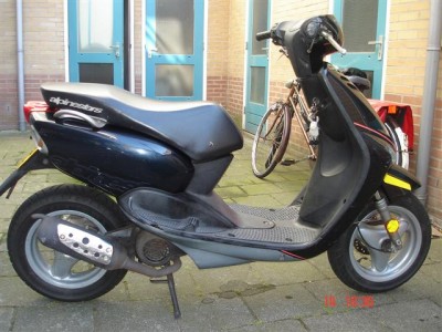 skuter3 (Small).JPG
